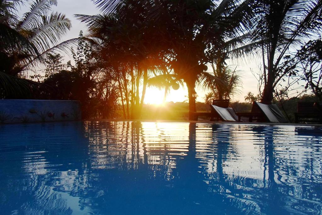 Shangri-Lanka Villa Bentota Exterior foto